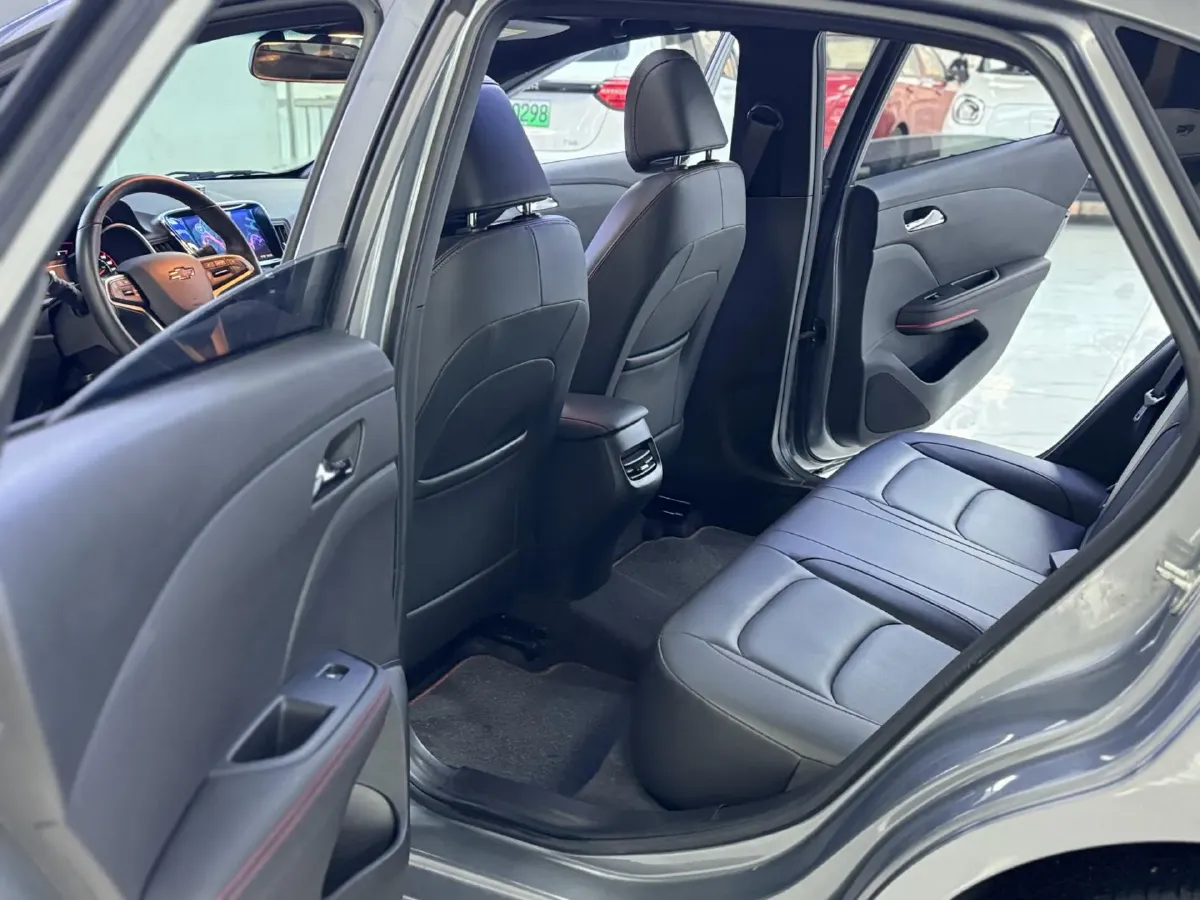 2020 Chevrolet Monza 1.3T 163HP L3 6AT,autocango,china used car exporter,china ev exporter,chinese used car exporter,chinese used ev exporter