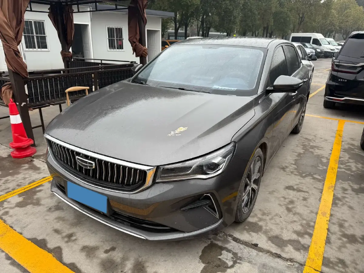 2022 Geely Emgrand 1.5L 114HP L4 CVT
