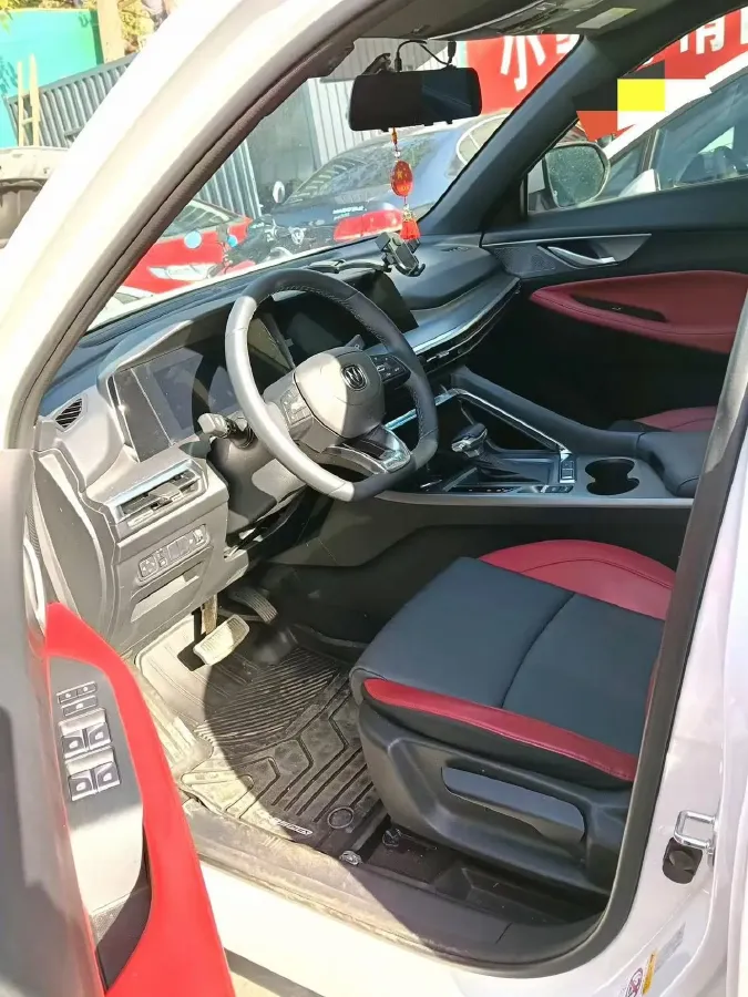 2021 ChangAn CS35 Plus 1.4T 160HP L4 7DCT,autocango,china used car exporter,china ev exporter,chinese used car exporter,chinese used ev exporter