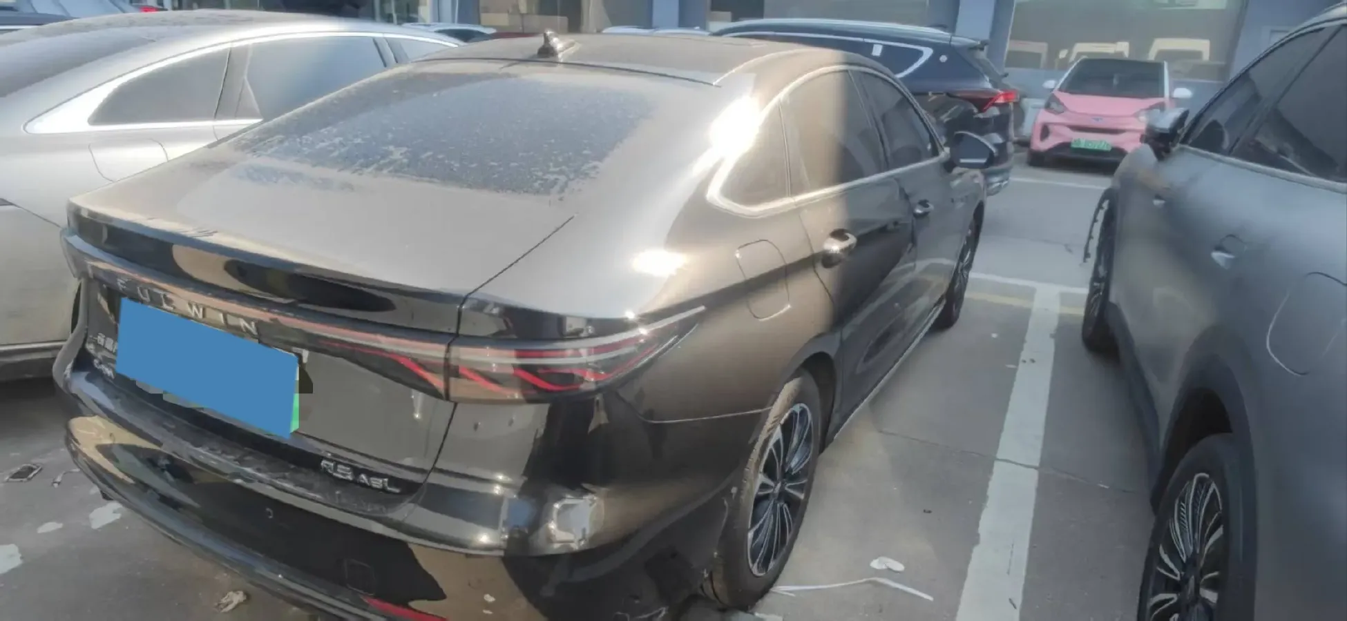 2025 Fulwin FulwinA8L 1.5L 102HP L4 1DHT PHEV 9.525KWH,autocango,china used car exporter,china ev exporter,chinese used car exporter,chinese used ev exporter