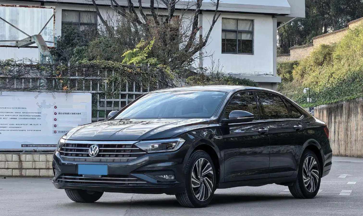 2022 Volkswagen Sagitar 1.4T 150HP L4 7DCT