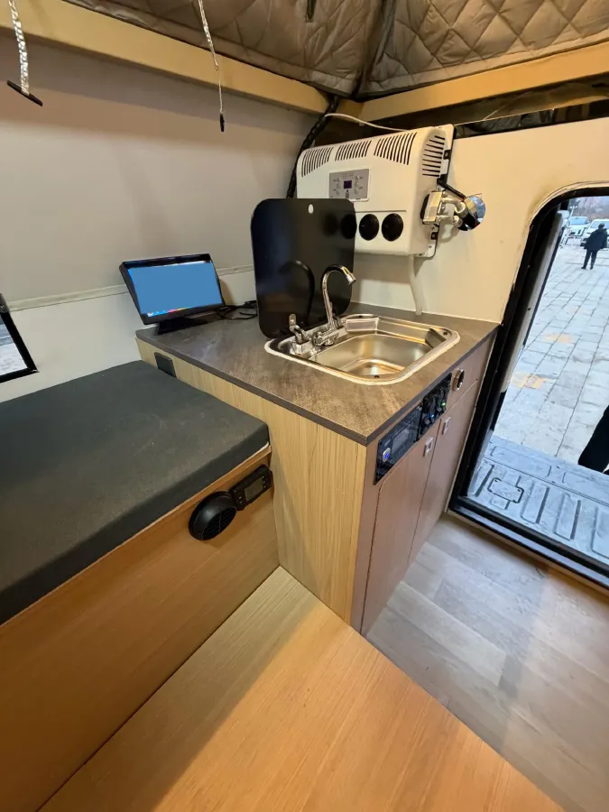 2023 Genesis GV80 2.5T 304HP L4 8AT,autocango,china used car exporter,china ev exporter,chinese used car exporter,chinese used ev exporter