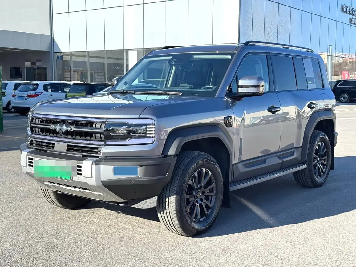 2023 FangChengBao Bao 5 1.5T 194HP L4 E-CVT PHEV 31.8KWH