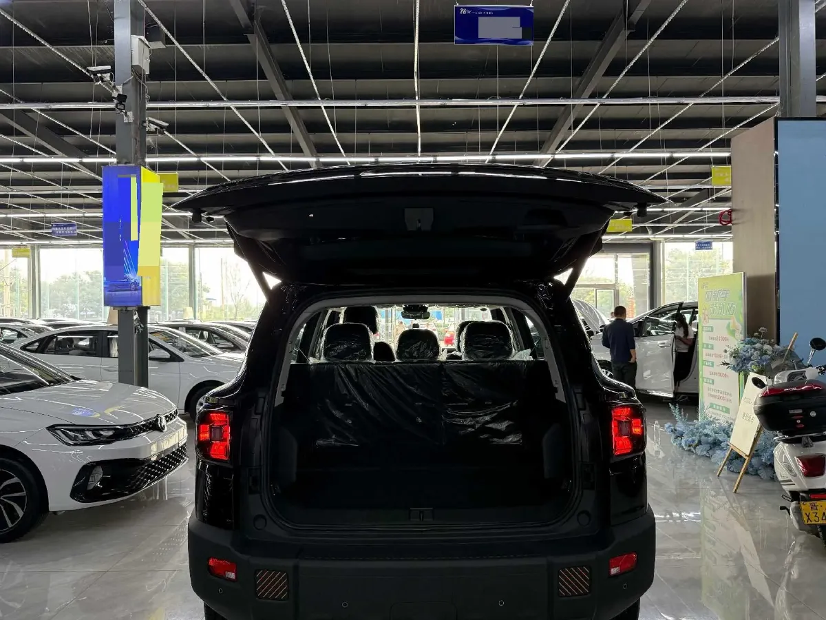 2025 Jetour ShanHai T1 1.5T 156HP L4 1DHT PHEV 43.2KWH,autocango,china used car exporter,china ev exporter,chinese used car exporter,chinese used ev exporter