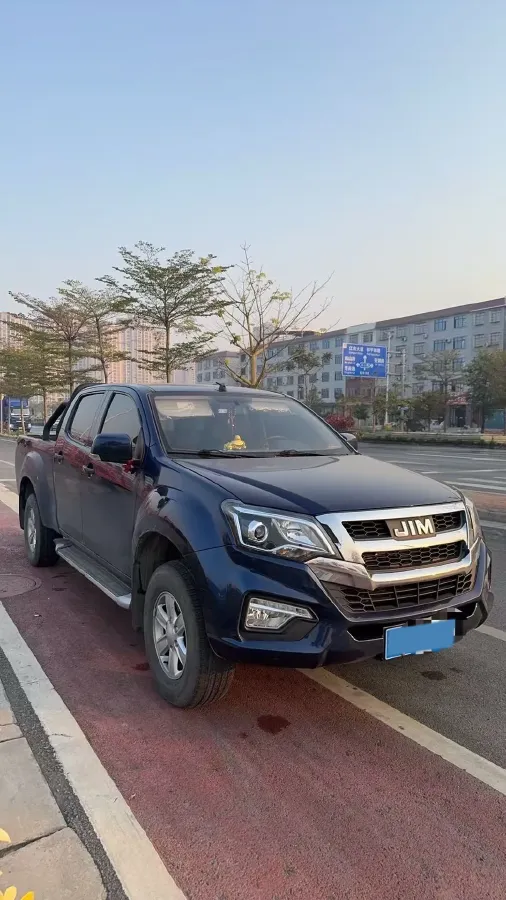 2020 JMC BaoDian 2.5T 140HP L4 5MT,autocango,china used car exporter,china ev exporter,chinese used car exporter,chinese used ev exporter