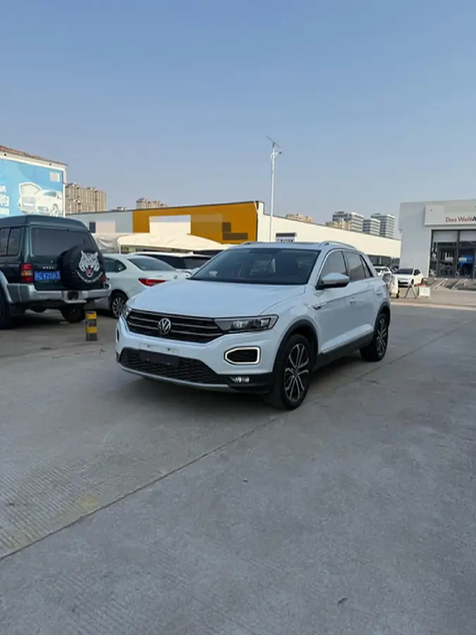 2022 Volkswagen T-Roc 1.4T 150HP L4 7DCT