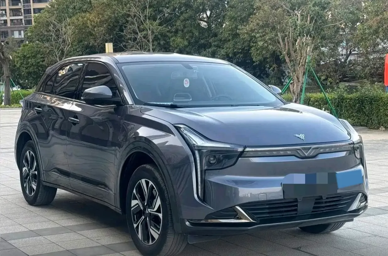 2022 Venucia Grand V 1.5T 190HP L4 7DCT,autocango,china used car exporter,china ev exporter,chinese used car exporter,chinese used ev exporter