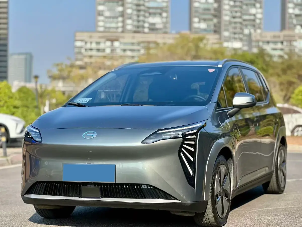 2025 Aion Y BEV 58.4KWH