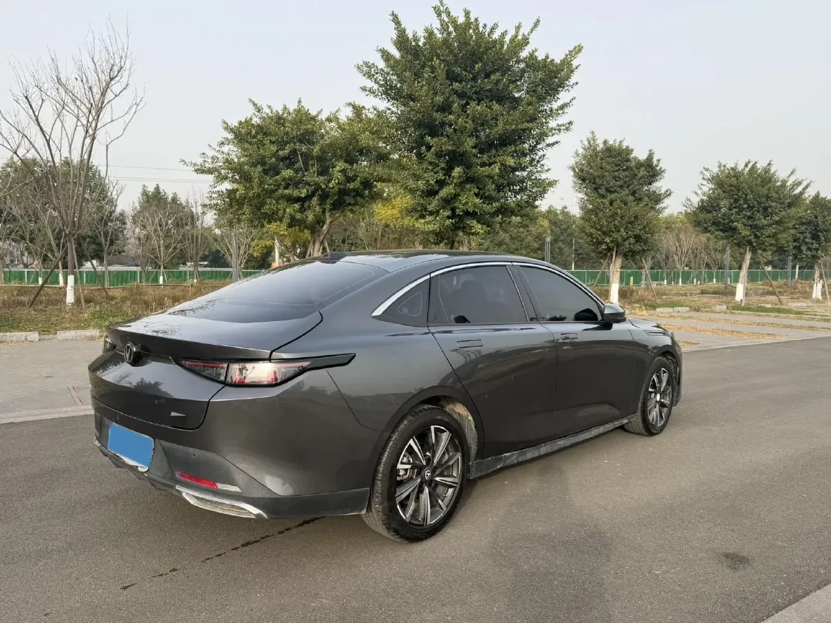 2023 ChangAn Lamore 1.5T 170HP L4 7DCT,autocango,china used car exporter,china ev exporter,chinese used car exporter,chinese used ev exporter