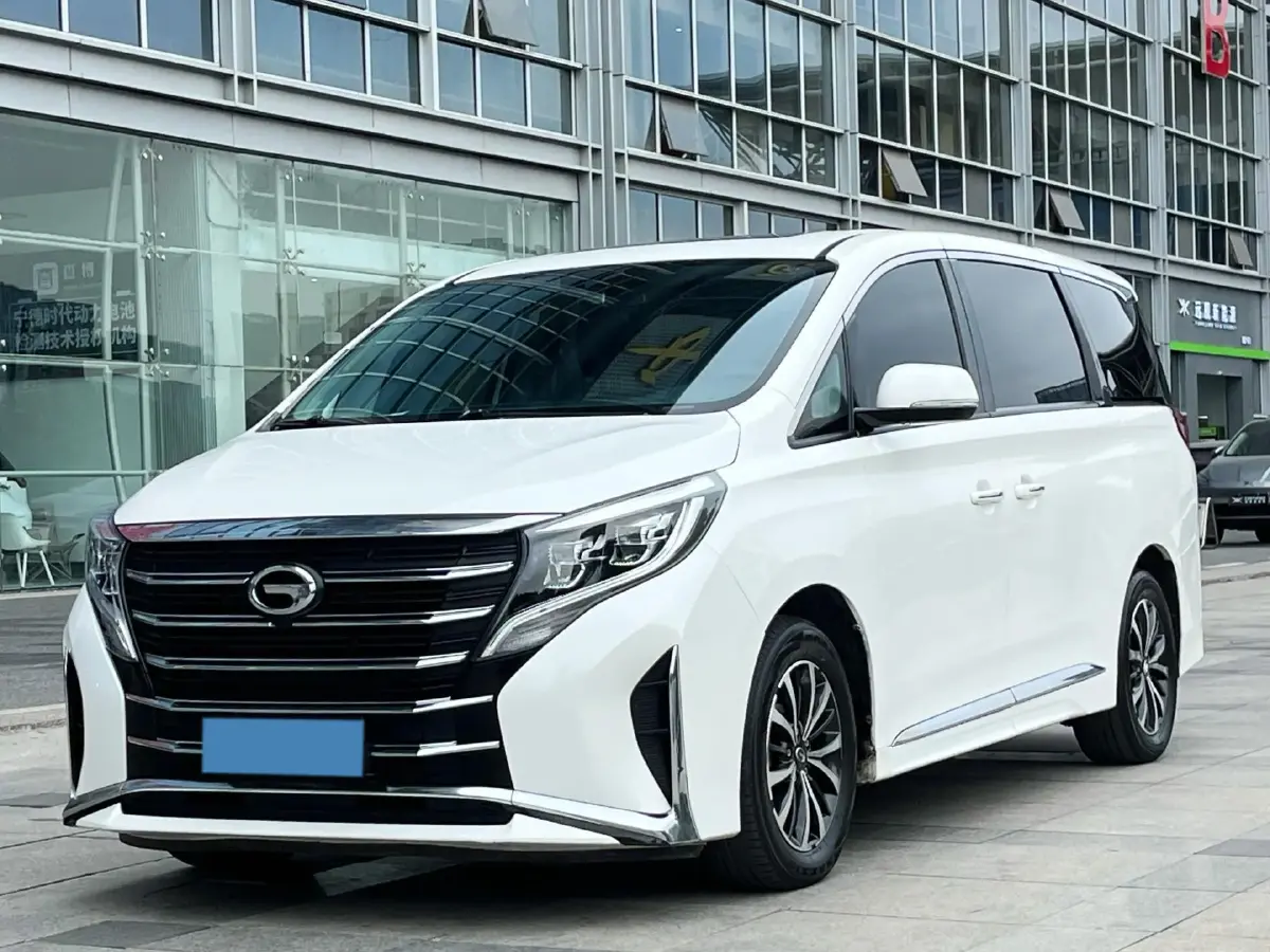 2021 GAC Trumpchi M8 2.0T 252HP L4 8AT