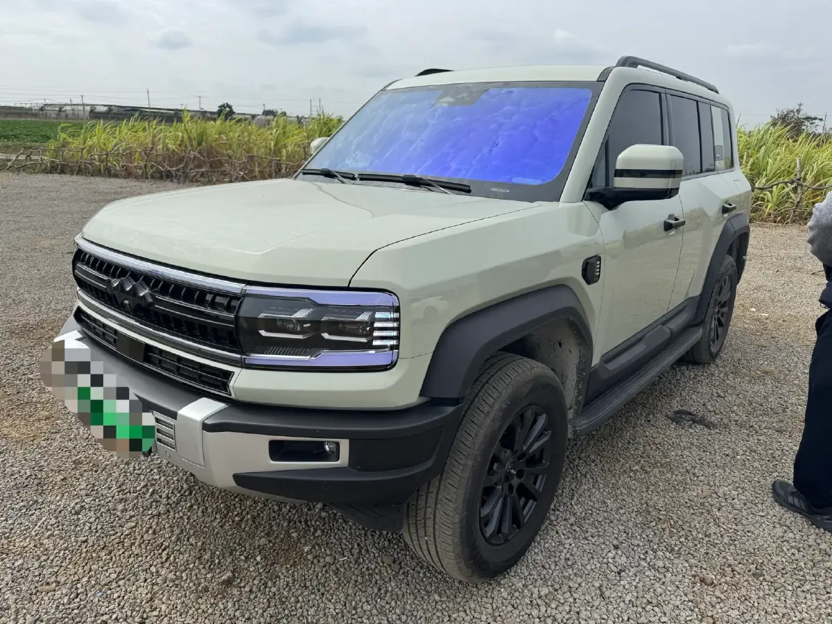 2023 FangChengBao Bao 5 1.5T 194HP L4 E-CVT PHEV 31.8KWH