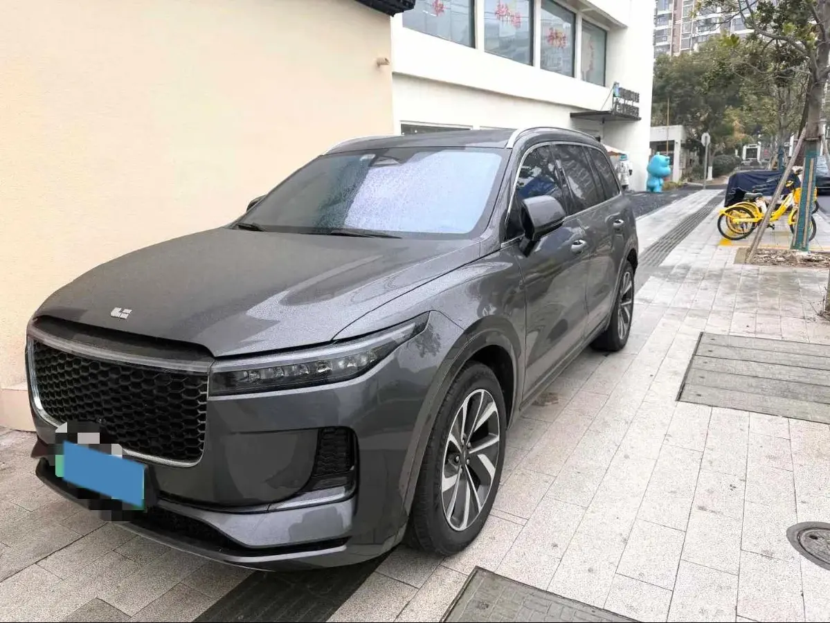 2021 Li ONE Range Extended 131HP REEV 40.5KWH