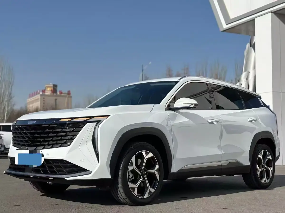 2023 Geely StarRay 1.5T 181HP L4 7DCT