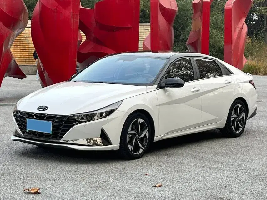 2021 Hyundai Elantra 1.5L 115HP L4 CVT