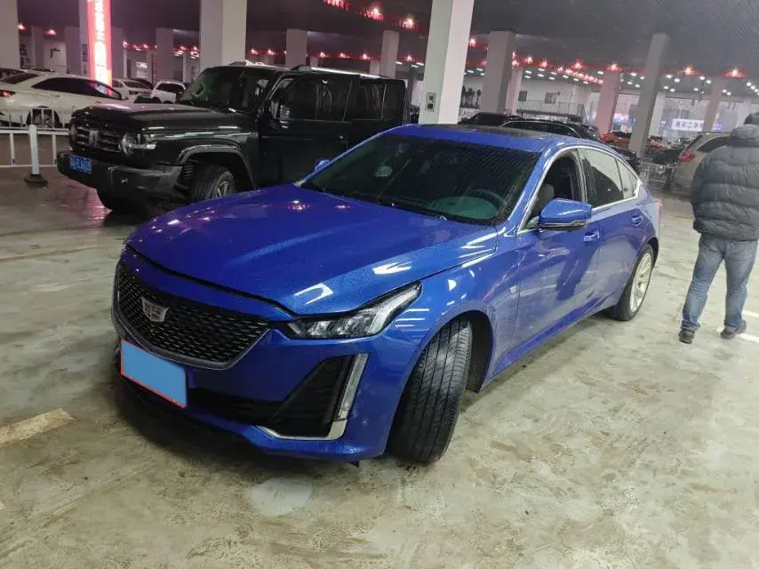 2020 Cadillac CT5 2.0T 237HP L4 10AT