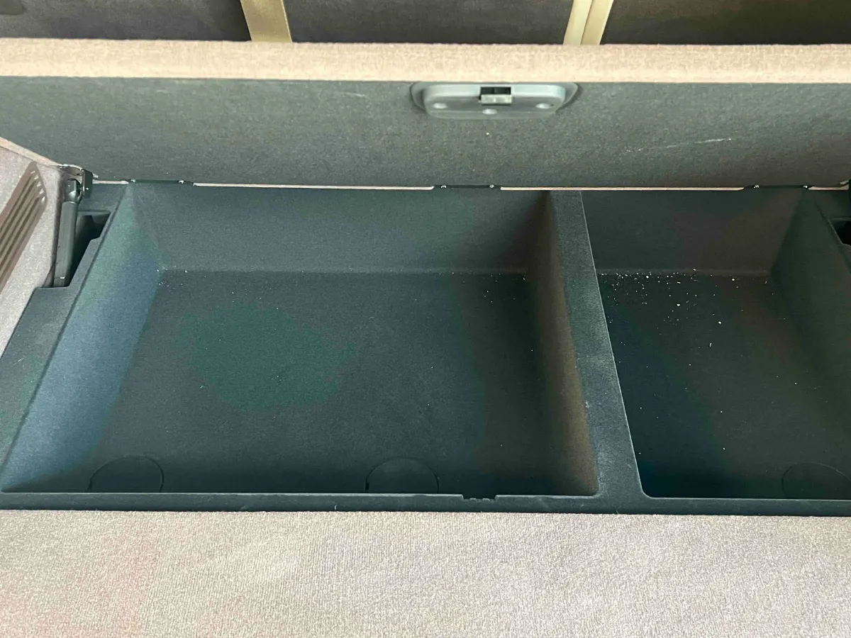 2024 Jaguar E-PACE 1.5T 200HP L3 8AT,autocango,china used car exporter,china ev exporter,chinese used car exporter,chinese used ev exporter