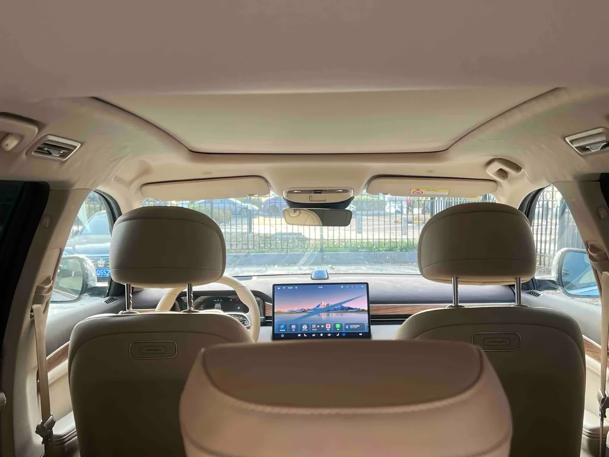 2024 Jaguar E-PACE 1.5T 200HP L3 8AT,autocango,china used car exporter,china ev exporter,chinese used car exporter,chinese used ev exporter