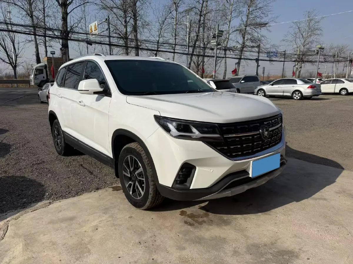 2014 DongFeng Aeolus S30 1.5L 116HP L4 5MT,autocango,china used car exporter,china ev exporter,chinese used car exporter,chinese used ev exporter