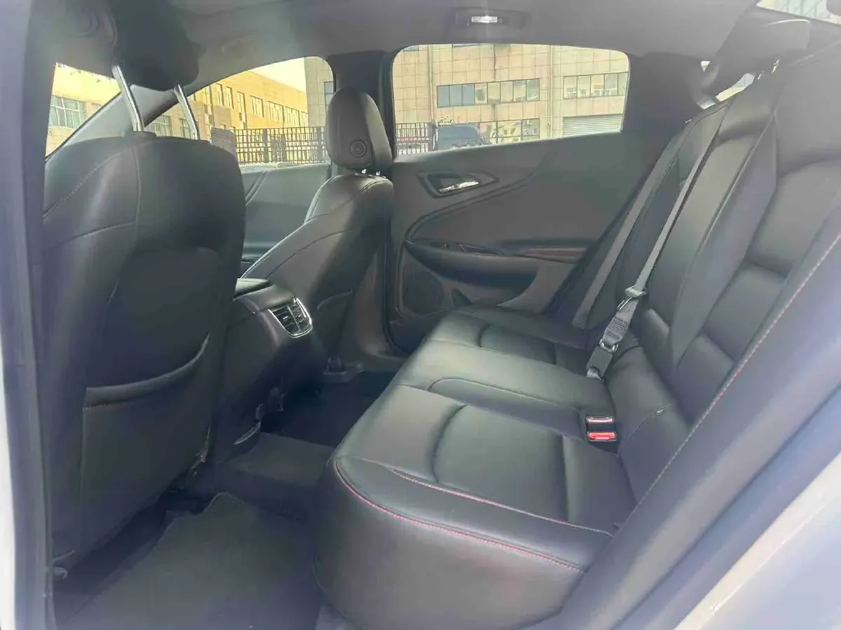 2021 Chevrolet Malibu XL 2.0T 237HP L4 9AT,autocango,china used car exporter,china ev exporter,chinese used car exporter,chinese used ev exporter