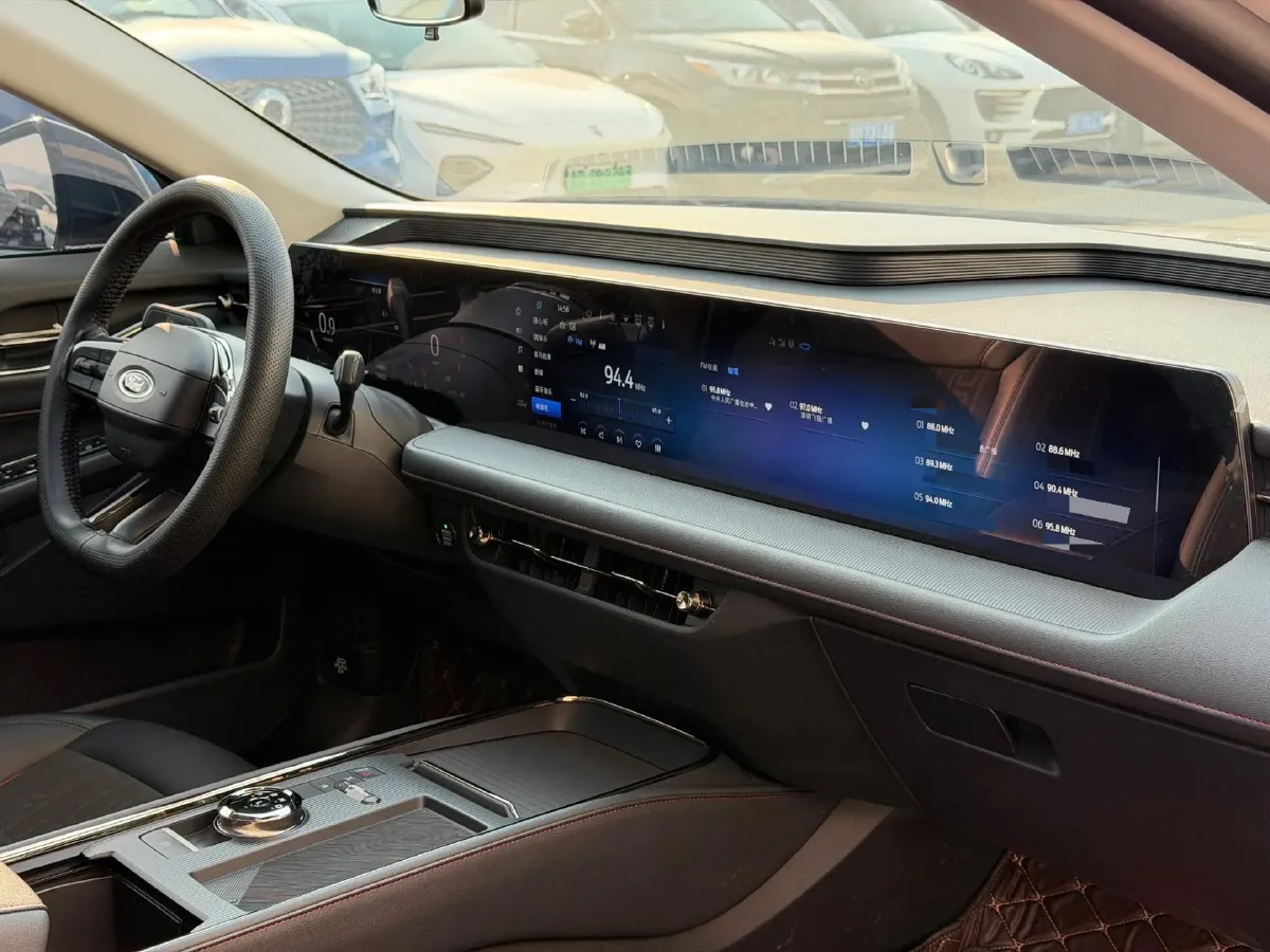 2022 Ford Mondeo 2.0T 238HP L4 8AT,autocango,china used car exporter,china ev exporter,chinese used car exporter,chinese used ev exporter