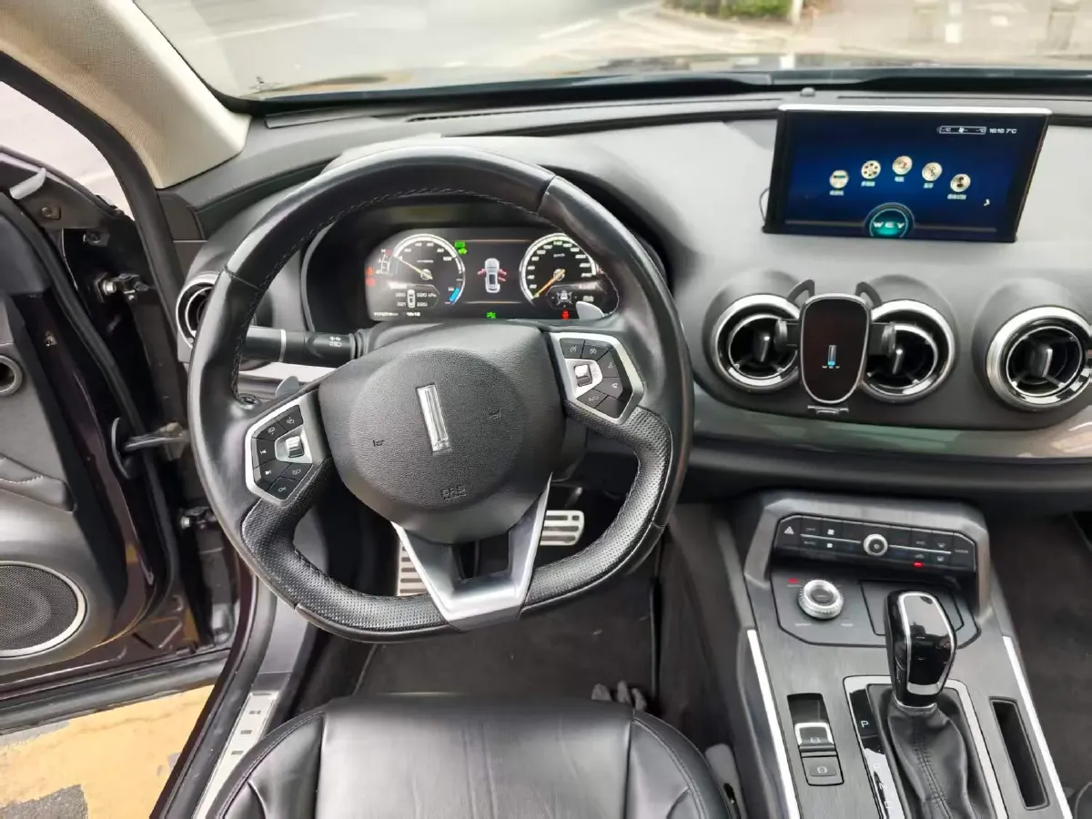 2018 WEY P8 2.0T 234HP L4 6DCT PHEV 12.96KWH,autocango,china used car exporter,china ev exporter,chinese used car exporter,chinese used ev exporter