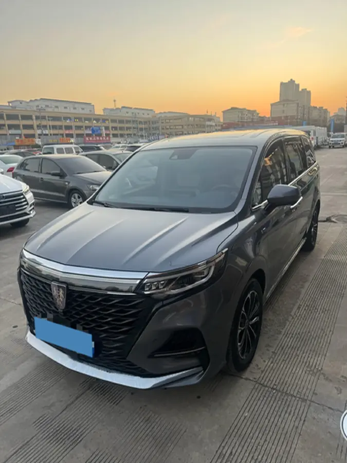 2022 Roewe iMAX8 2.0T 234HP L4 8AT