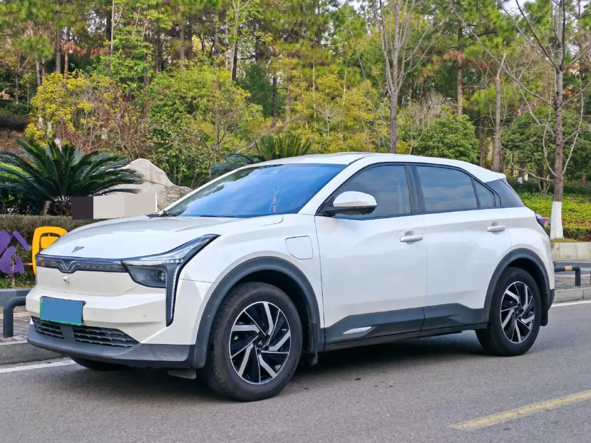 2021 DongFeng FuKang e Elysee BEV 38.4KWH