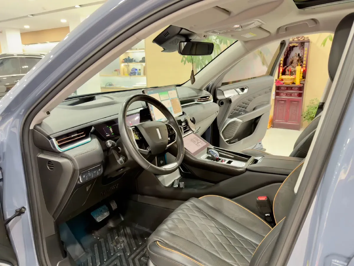 2022 WEY Latte DHT 1.5T 156HP L4 2DHT Hybrid,autocango,china used car exporter,china ev exporter,chinese used car exporter,chinese used ev exporter