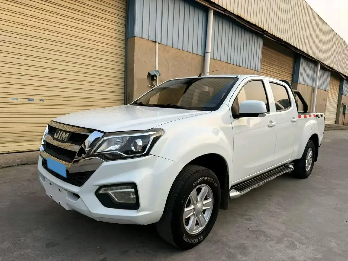 2022 Isuzu RE-MAX Jim 2.8T 120HP L4 5MT