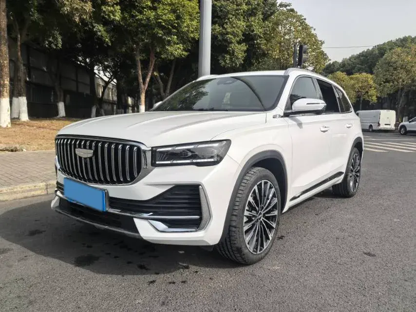 2025 Geely Monjaro 2.0T 238HP L4 8AT