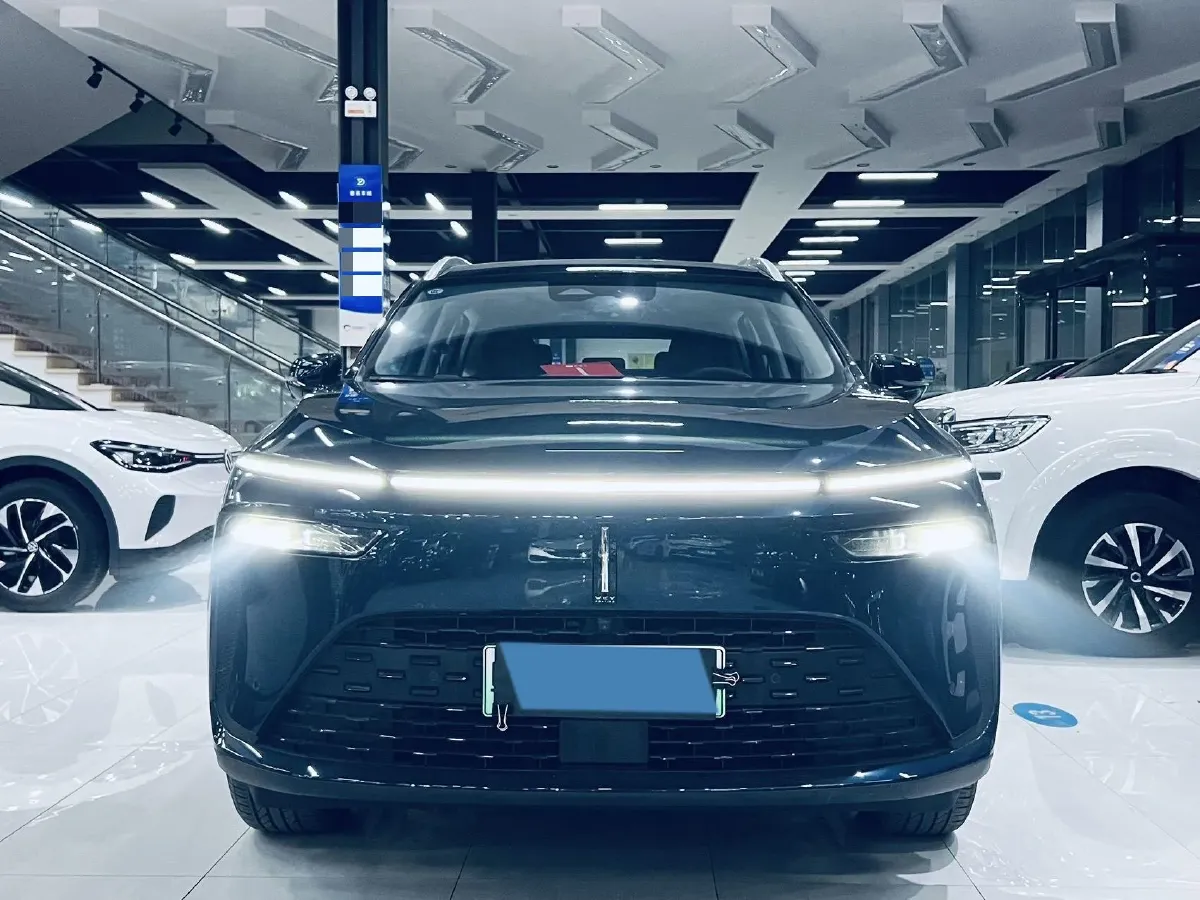 2022 WEY Latte 1.5T 156HP L4 2DHT PHEV 34KWH,autocango,china used car exporter,china ev exporter,chinese used car exporter,chinese used ev exporter