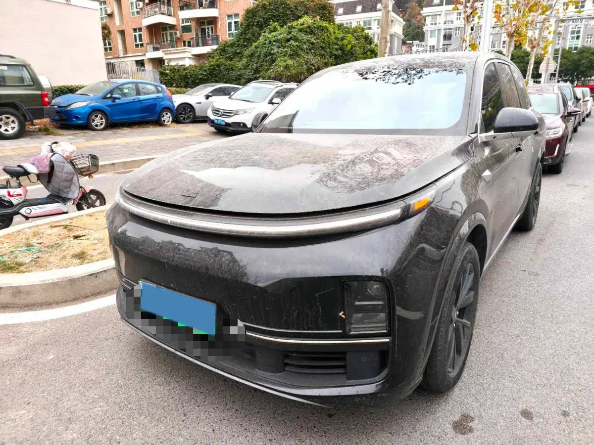 2023 Li L8 Range Extended 154HP REEV 40.9KWH