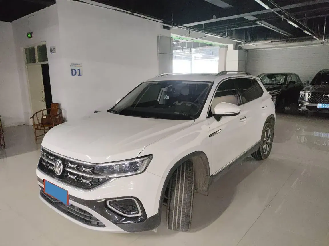 2024 Volkswagen Tayron 2.0T 186HP L4 7DCT