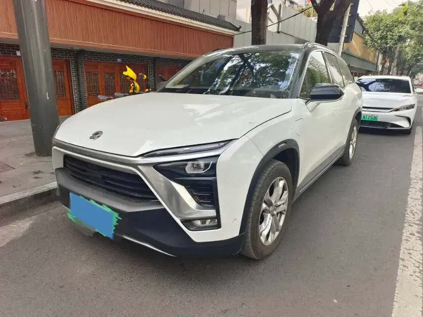 2018 NIO ES8 BEV 70KWH