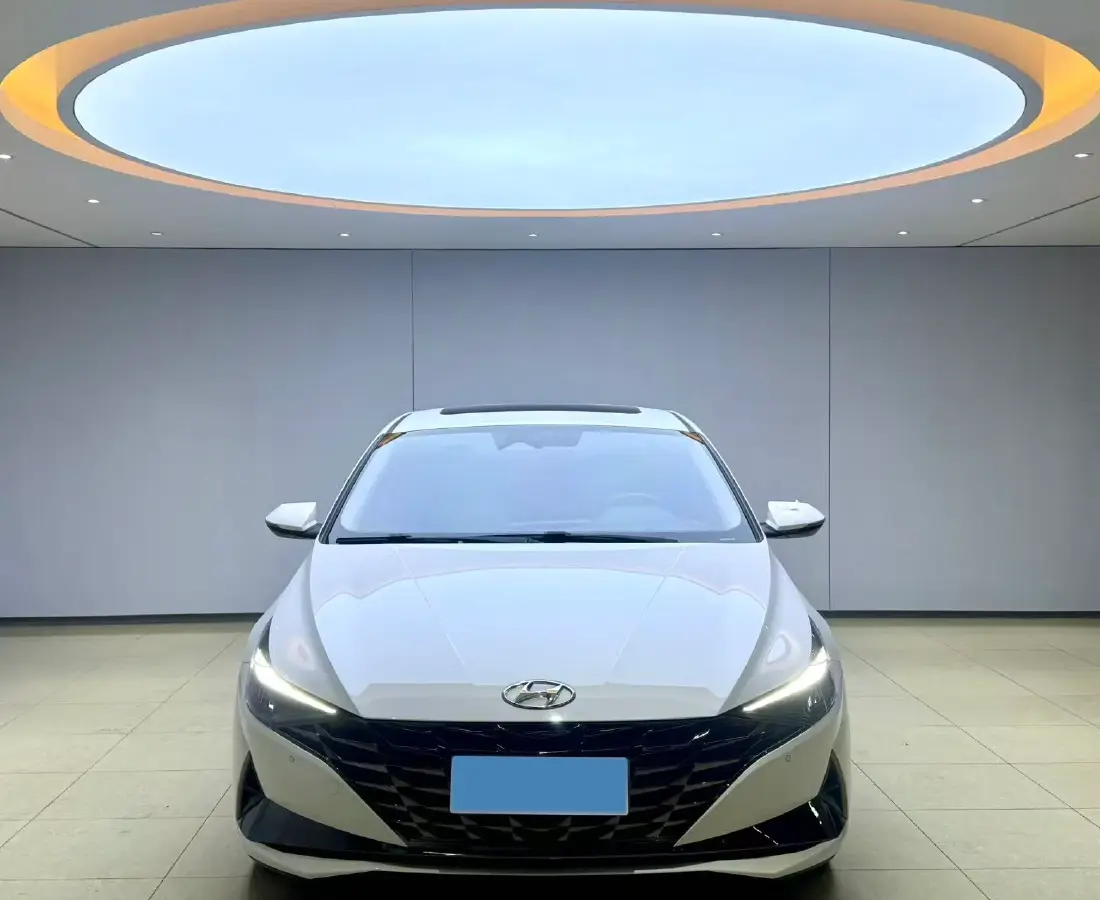2021 Hyundai Elantra 1.5L 115HP L4 CVT
