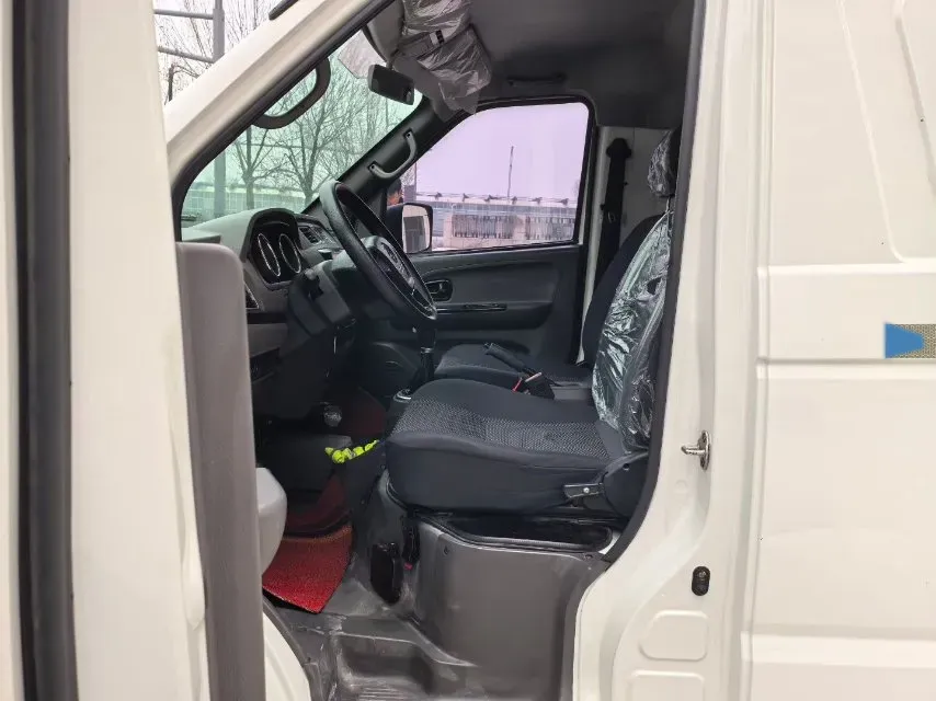 2020 MAXUS XinTu EV90 BEV 72KWH,autocango,china used car exporter,china ev exporter,chinese used car exporter,chinese used ev exporter