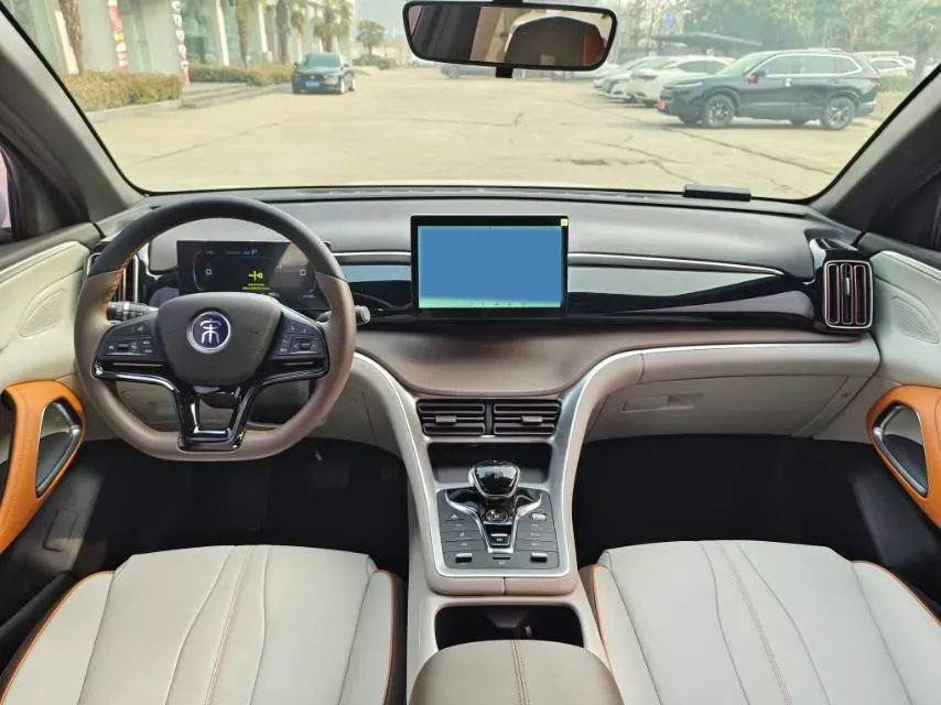 2022 Ruichi Auto EC35 BEV 82HP BEV 36.288KWH,autocango,china used car exporter,china ev exporter,chinese used car exporter,chinese used ev exporter