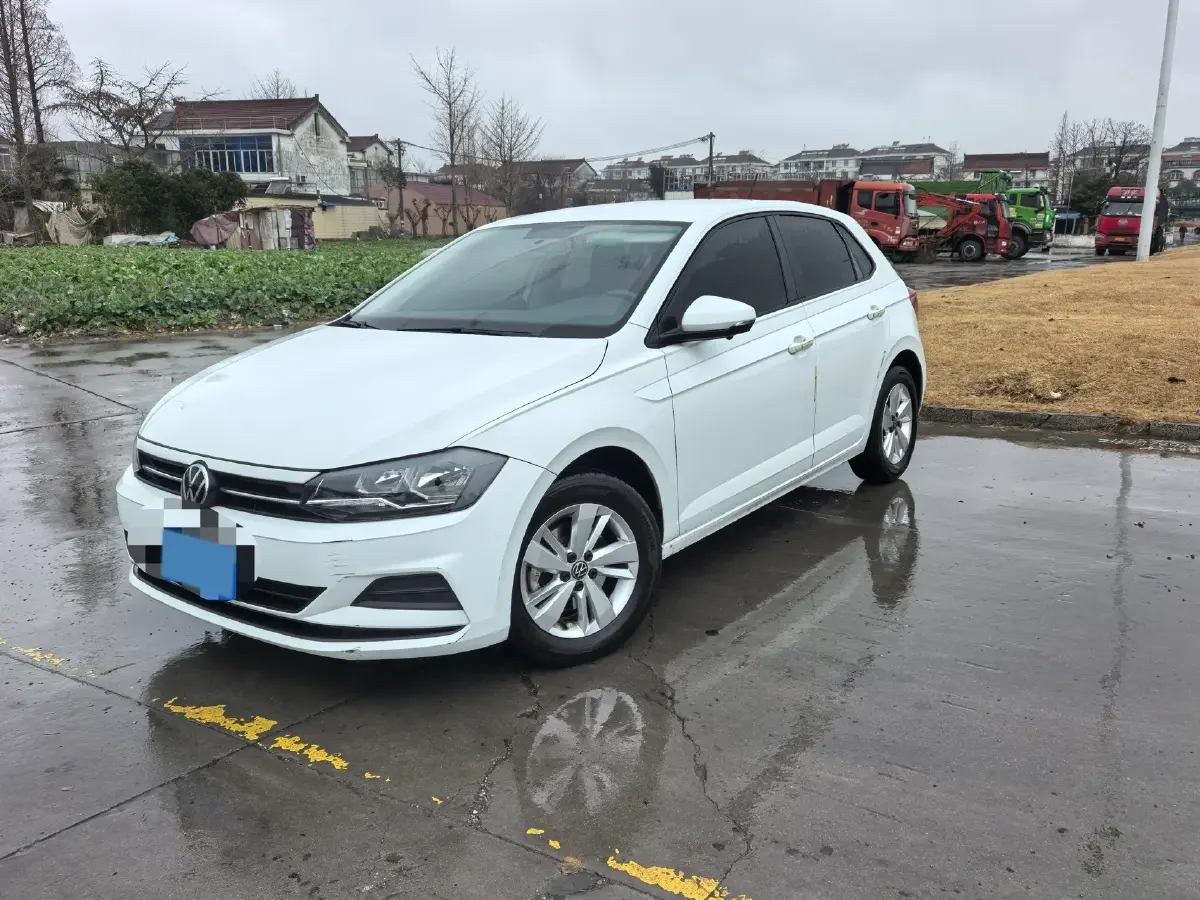 2023 Volkswagen Polo 1.5L 113HP L4 6AT