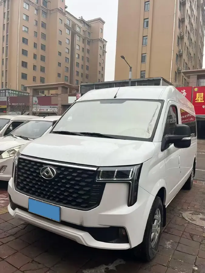 2023 MAXUS Interstellar 2.0T 163HP L4 6MT