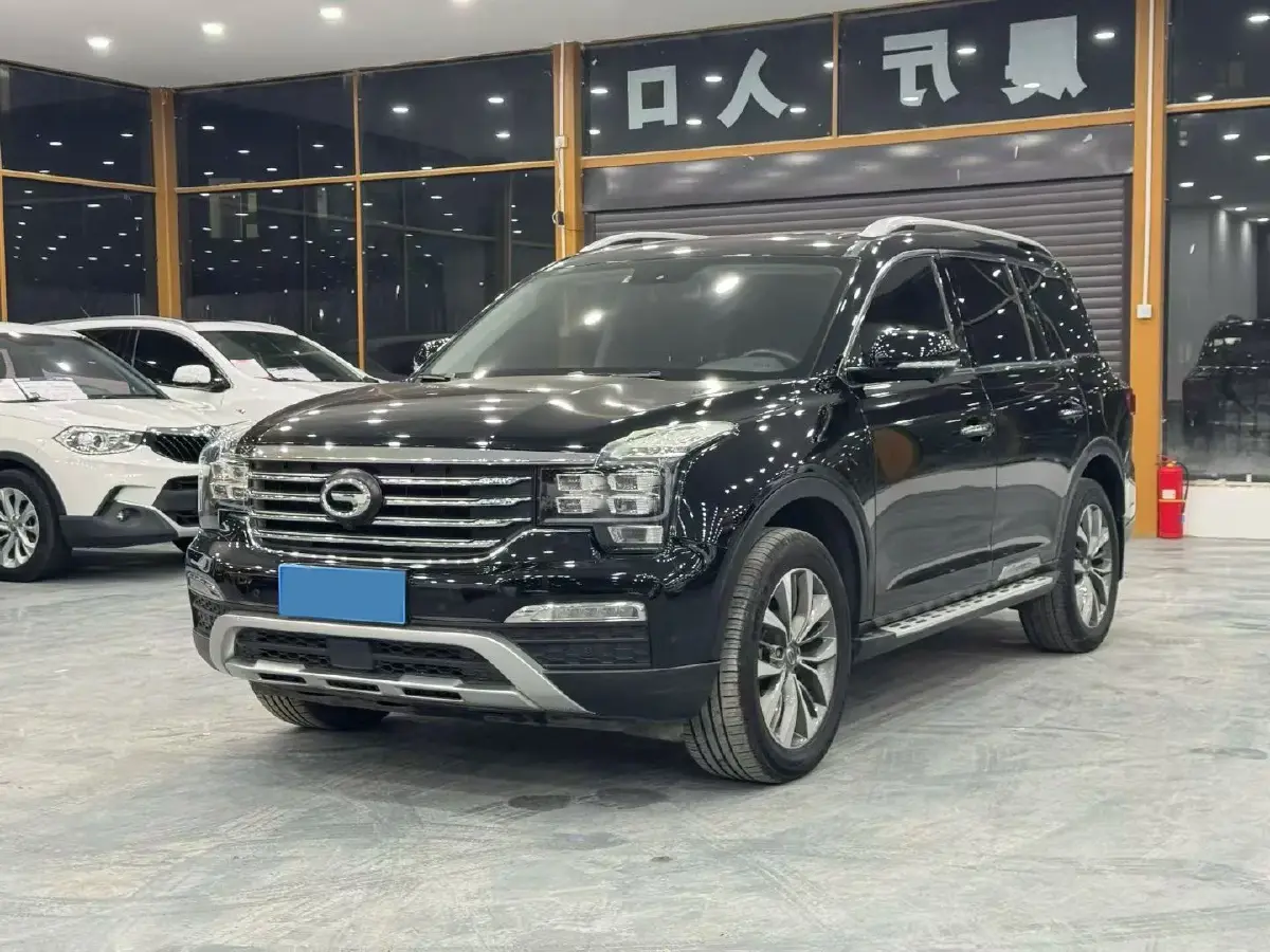 2017 GAC Trumpchi GS8 2.0T 201HP L4 6AT
