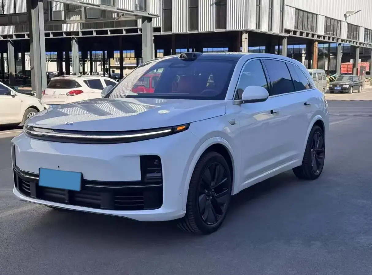 2023 Li L7 Range Extended 154HP REEV 40.9KWH