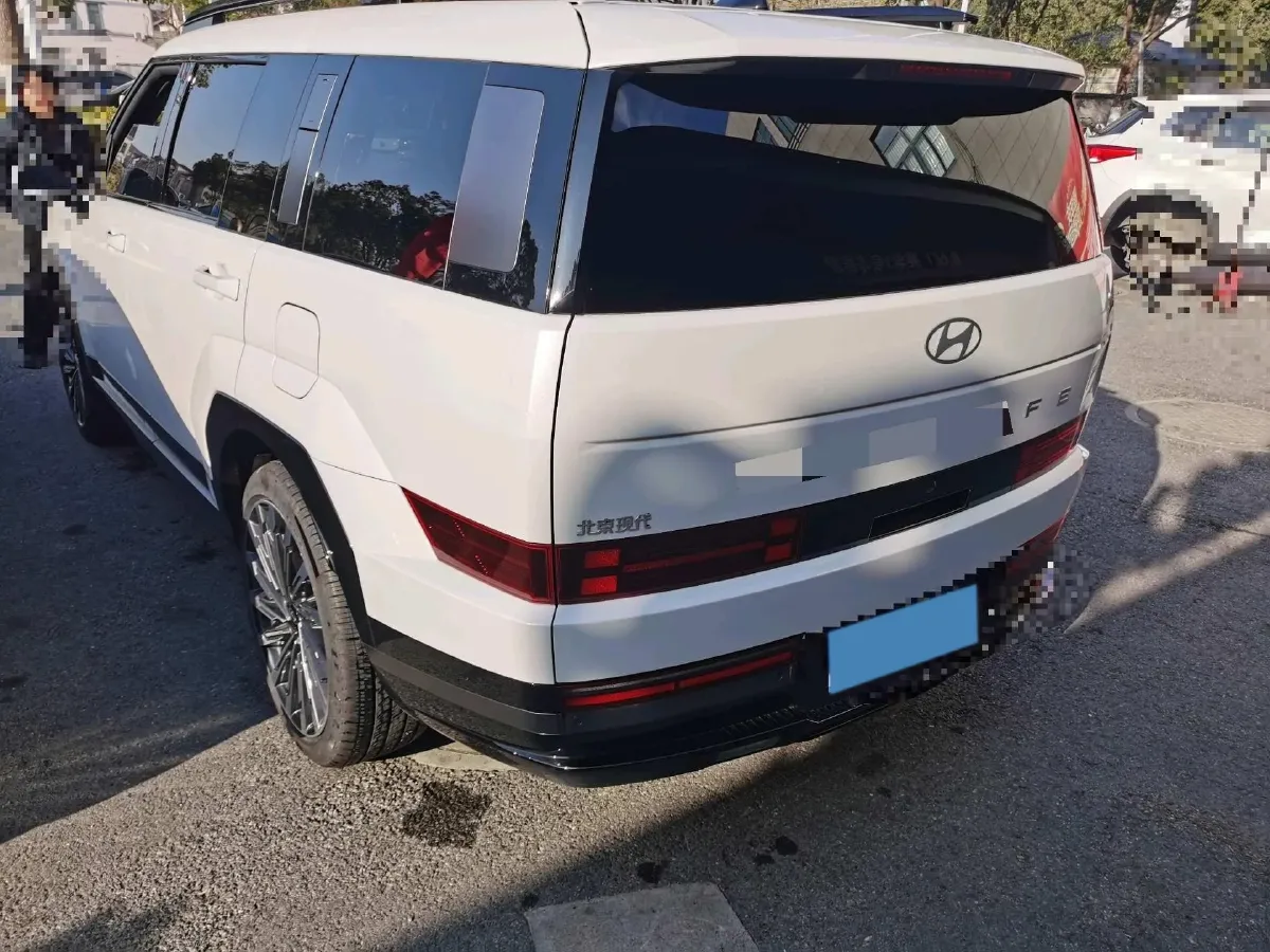 2024 Hyundai Santafe 2.0T 247HP L4 8AT,autocango,china used car exporter,china ev exporter,chinese used car exporter,chinese used ev exporter