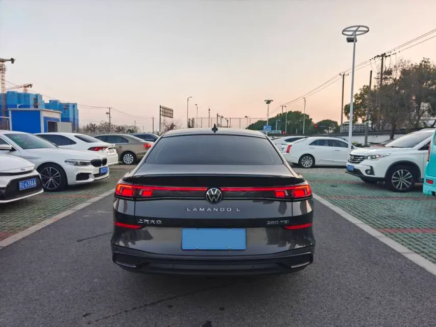 2022 Jetour DASHING i-DM 1.5T 156HP L4 3DHT PHEV 19.27KWH,autocango,china used car exporter,china ev exporter,chinese used car exporter,chinese used ev exporter