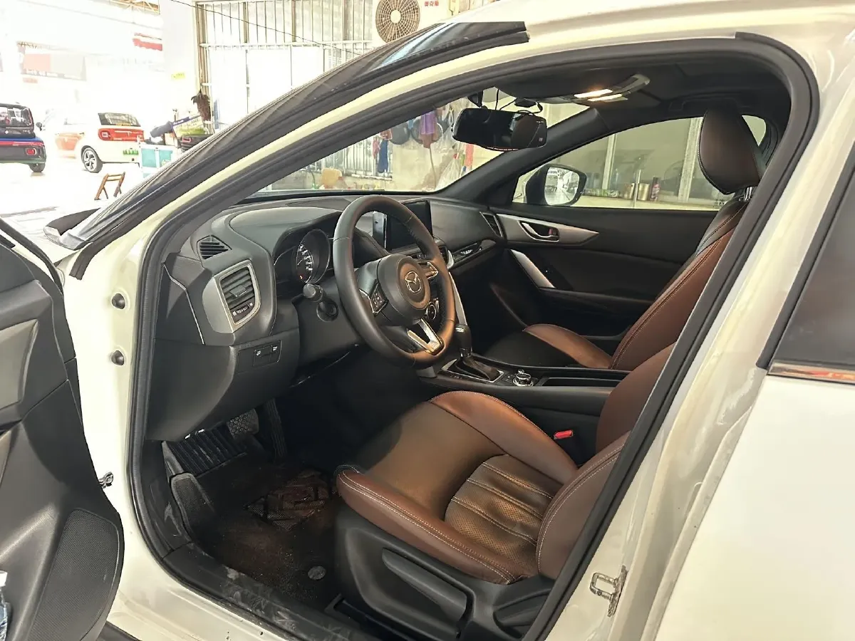 2019 ChangAn Oshan Cosmos 1.5T 178HP L4 7DCT,autocango,china used car exporter,china ev exporter,chinese used car exporter,chinese used ev exporter