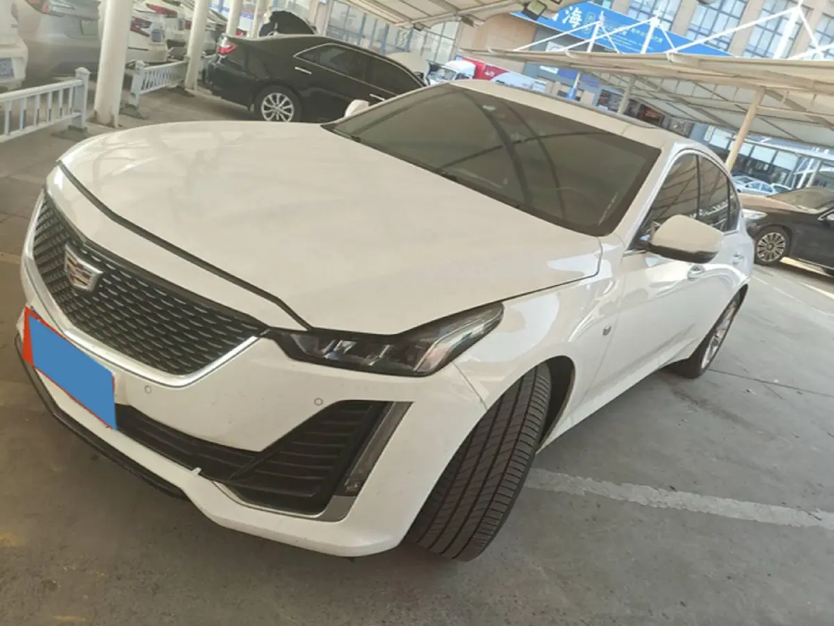 2020 Cadillac CT5 2.0T 241HP L4 10AT