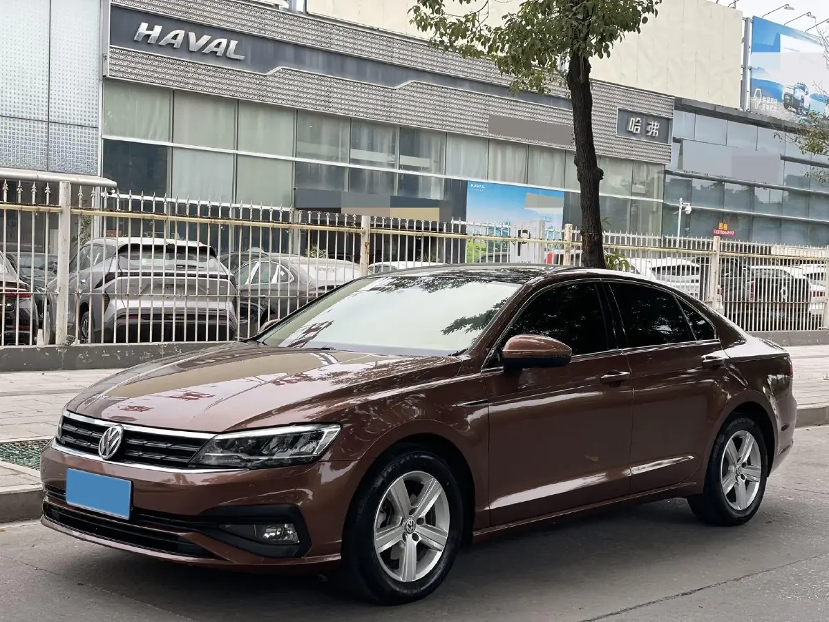 2019 Volkswagen T-Cross 1.4T 150HP L4 7DCT