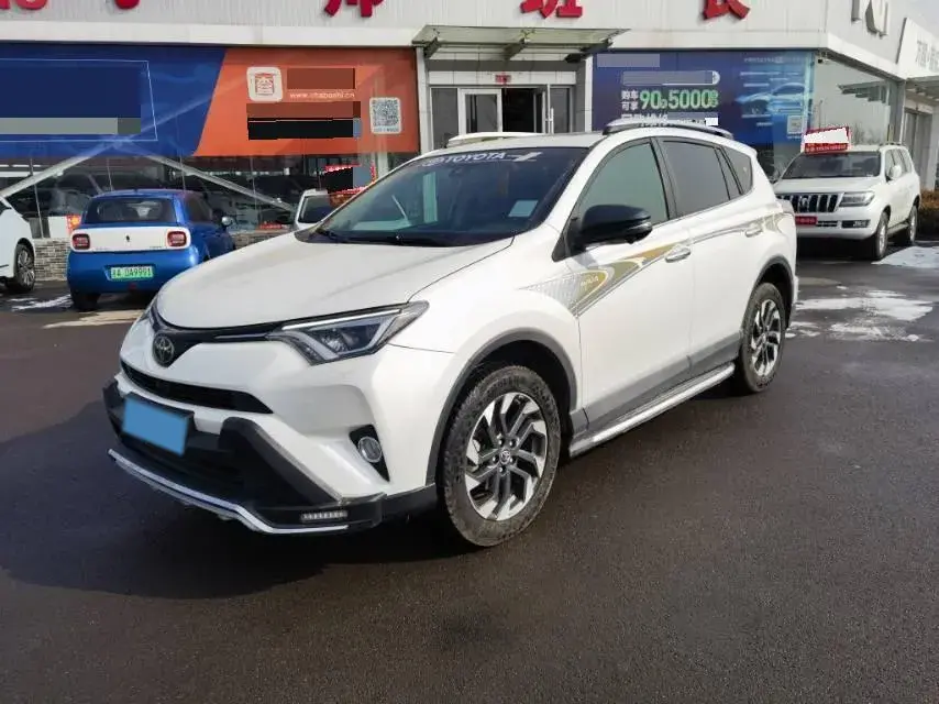 2018 Toyota RAV4 2.5L 180HP L4 6AT