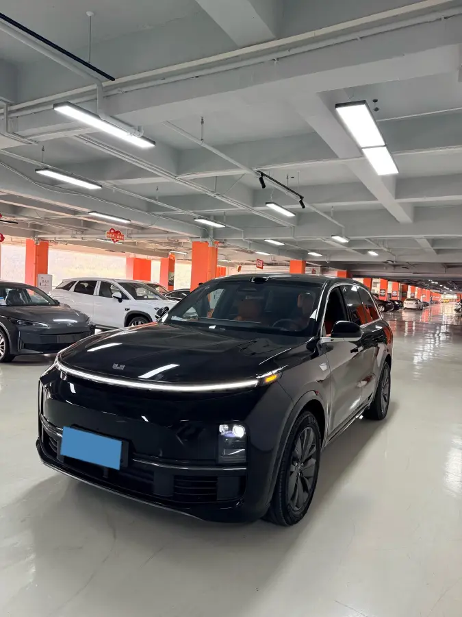 2025 Li L8 Range Extended 154HP REEV