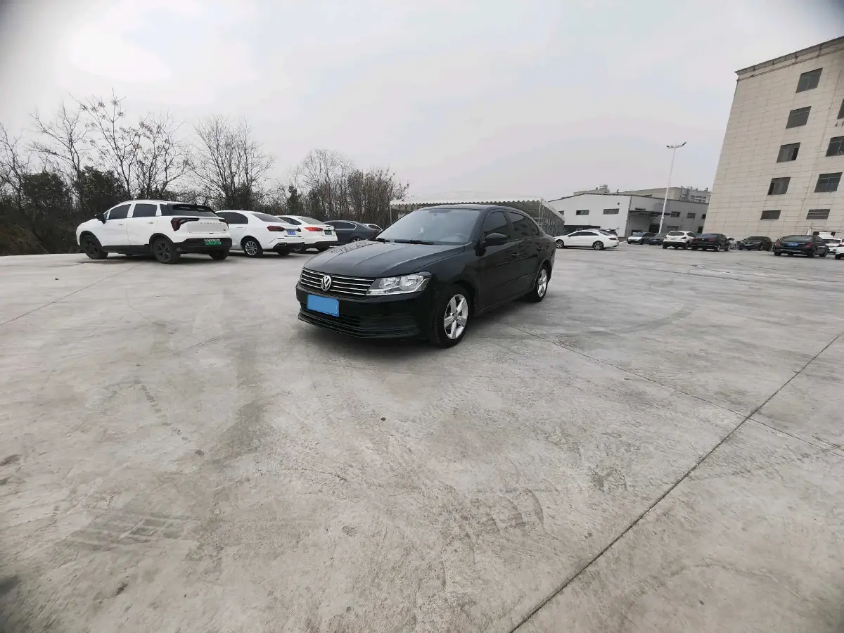 2017 Volkswagen Lavida 1.6L 110HP L4 6AT