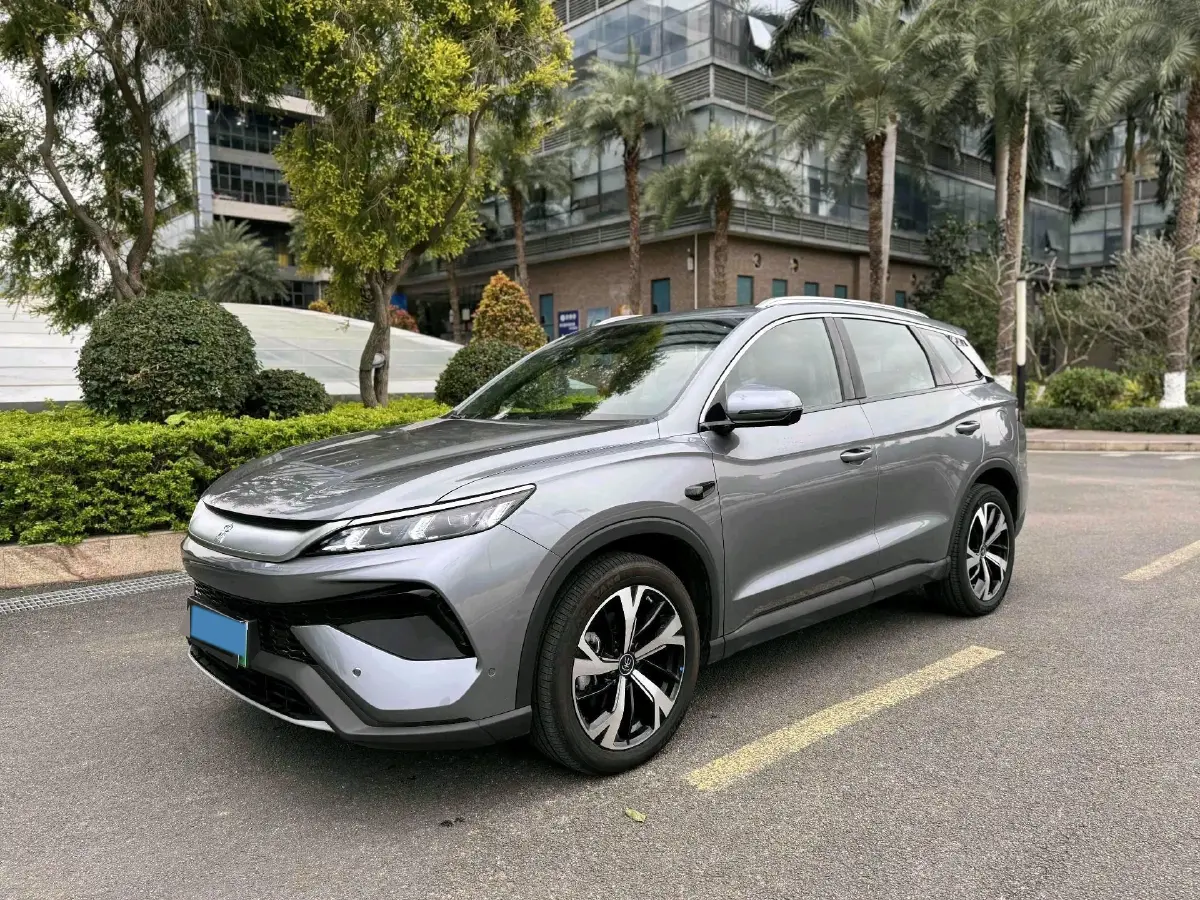 2025 BYD Song Pro 1.5L 101HP L4 E-CVT PHEV 18.3KWH